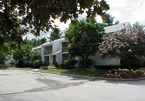 2nd image of 4 Ternbury Sq. D-1 Unit 1