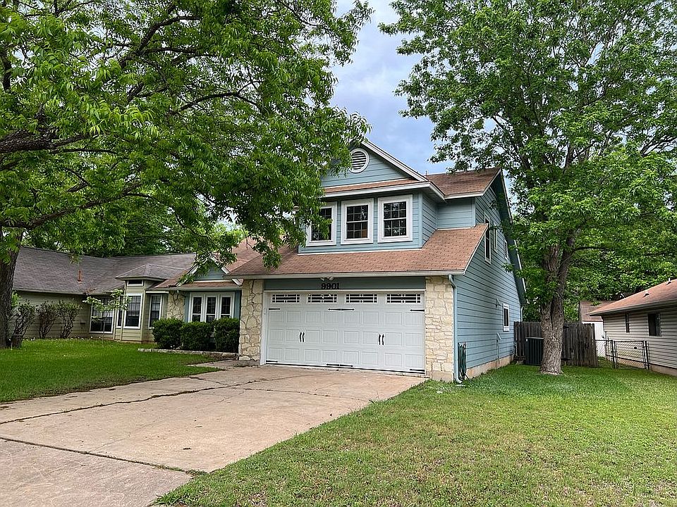 2nd image of 9901 Briar Ridge Dr