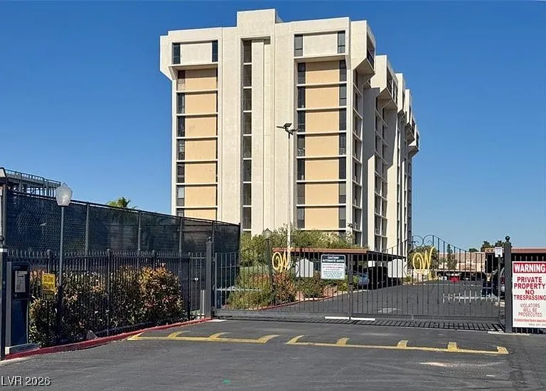 3930 University Center Dr #409 — Photo 19