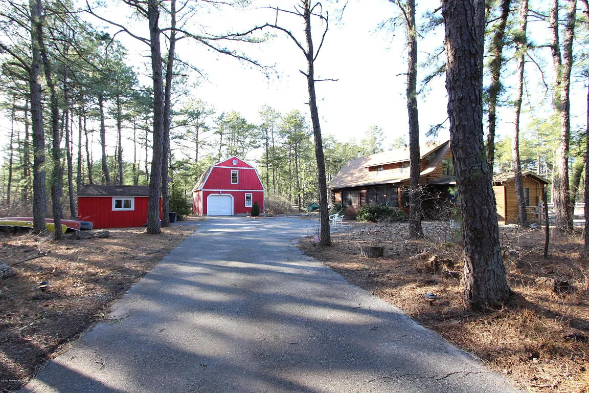 2454 Phillips Rd photo 1