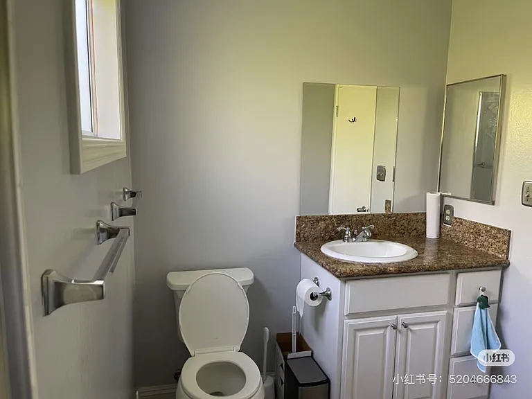 12030 Rochester Ave #214 — Photo 5