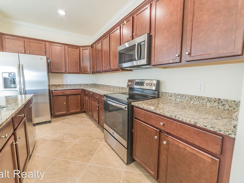 1st image of 12988 Broomfield Ln