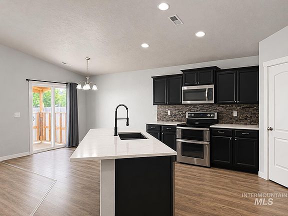 5th image of 3813 E Holly Ridge Dr