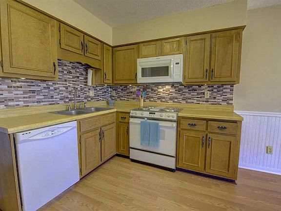5th image of 4355 Bennett Wood Dr