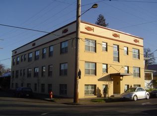 4305 SE Belmont St #14, Portland, OR 97215