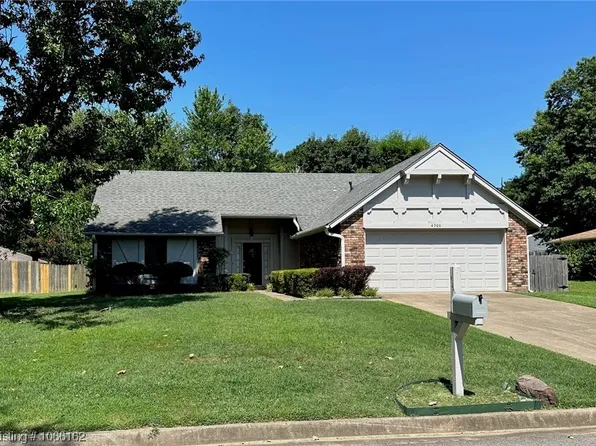 4306 S 89th St, Fort Smith, AR 72903