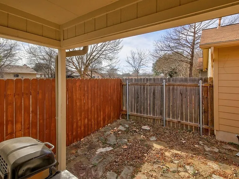 5947 Kevin Kelly Pl — Photo 20