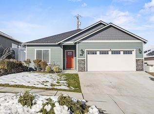 616 Nobility Dr, Medford, OR 97501