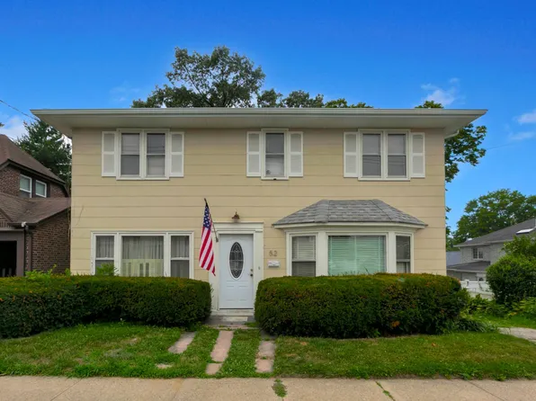 52 Grant Ave, Albertson, NY 11507