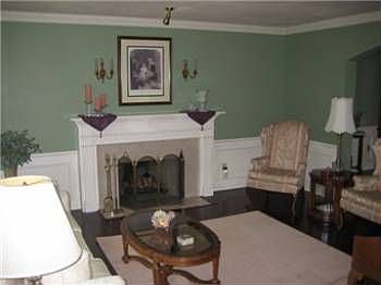 5th image of 1042 SW Shoremont Ave