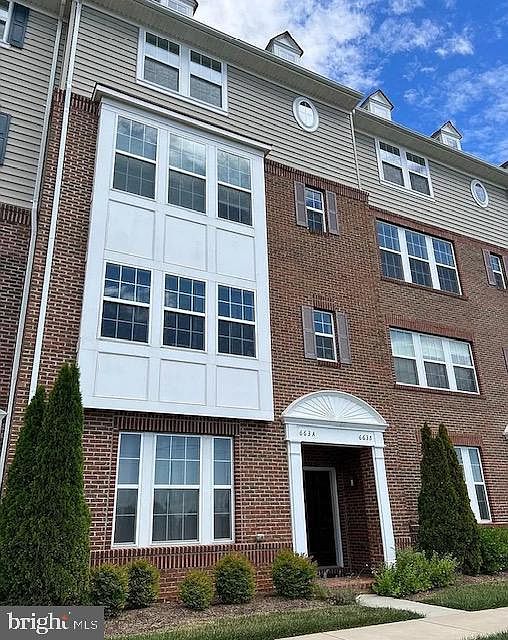 1st image of 663 E Church St