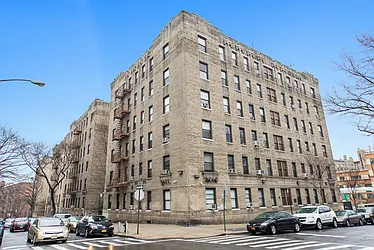 105 Bennett Avenue in Hudson Heights