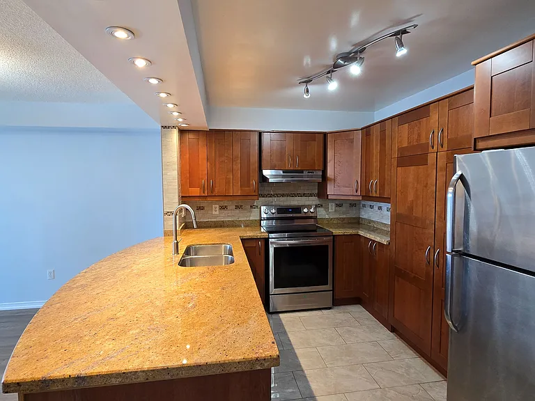 11 Townsgate Dr #1510 — Photo 13