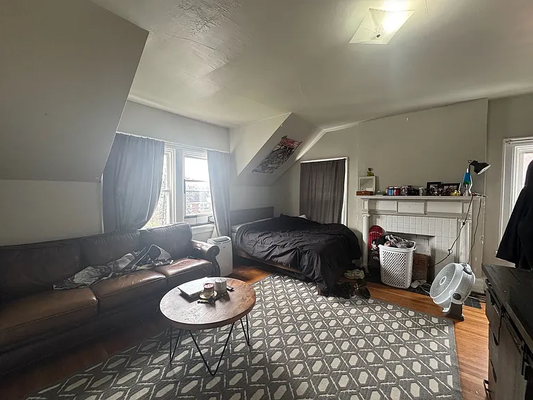 350 Probasco St — Photo 16