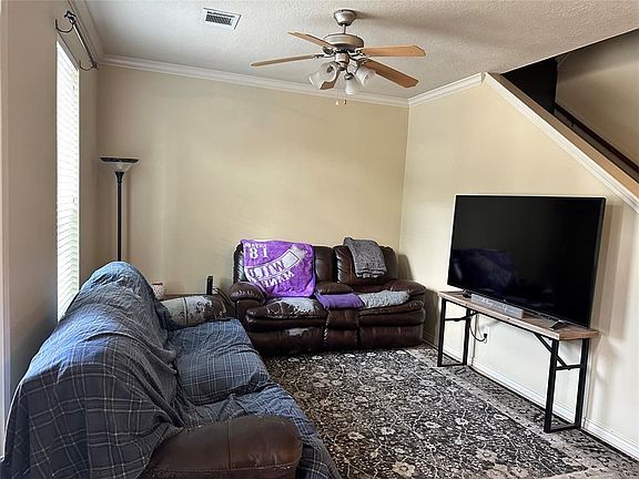 2nd image of 123 Forest Dr