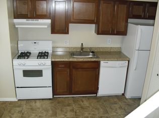 119 S Twin Circle Way, Halethorpe, MD 21227