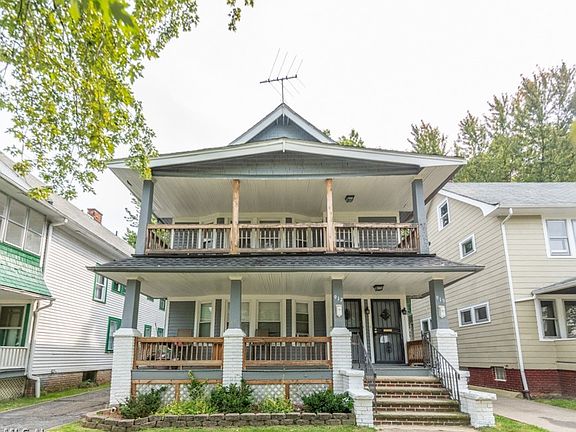 2nd image of 917 Helmsdale Rd