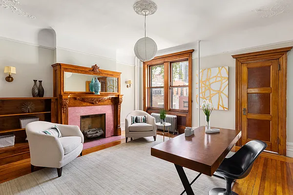 Sold by Compass | media 5