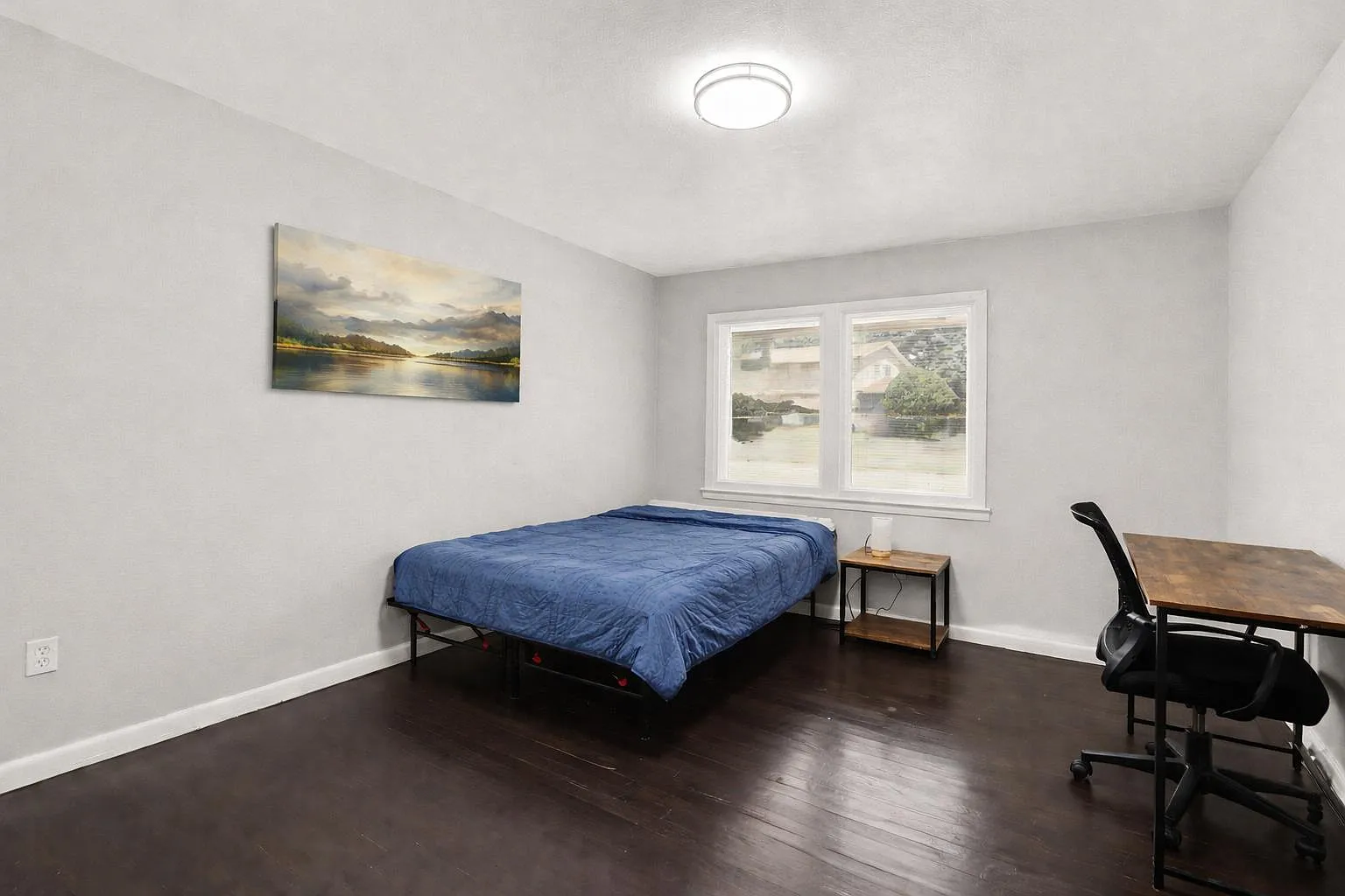 4 bed, 2.5 bath, 1500 sqft, $680 — Photo 1