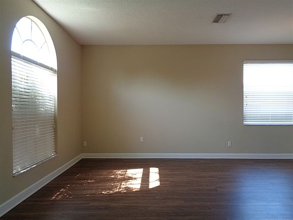 3rd image of 10226 Grant Creek Dr