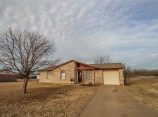 1142 N Seaman St, Eastland, TX 76448