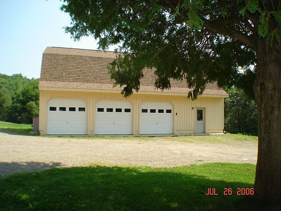 3-car garage