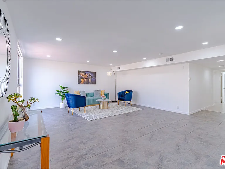 1017 S Bedford St #2 — Photo 10