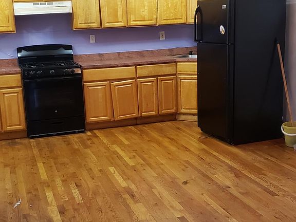 3rd image of 1178 E 93rd St #3