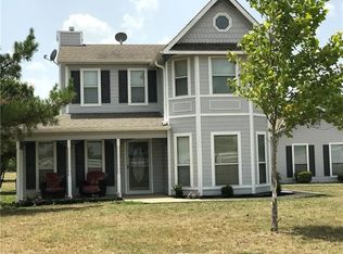 1071 Hynds Ranch Rd, Van Alstyne, TX 75495