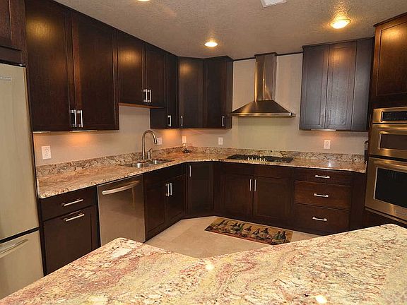 5th image of 1001 Aruba Dr