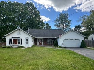 181 Park Ave #A, Dalton, MA 01226