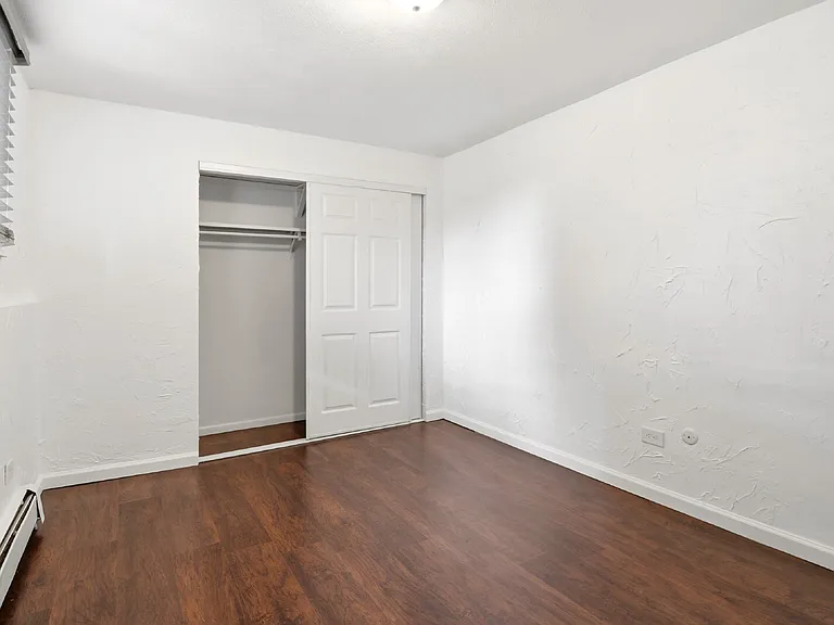 1390 Everett Ct #107 — Photo 17