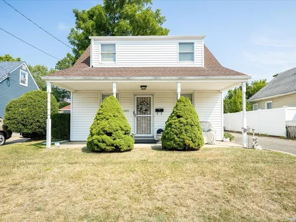 1107 Elizabeth Street, Baldwin, NY 11510