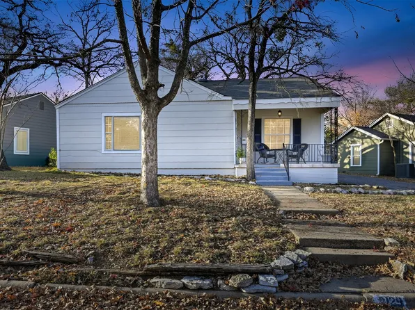 2129 Cardinal Ln, Fort Worth, TX 76111
