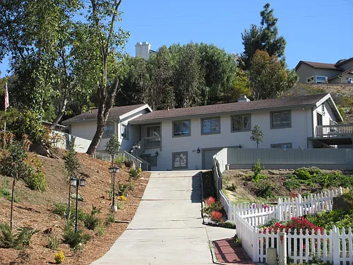 337 Nicole Dr Photo 1