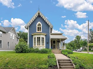 102 School St W, Stillwater, MN 55082