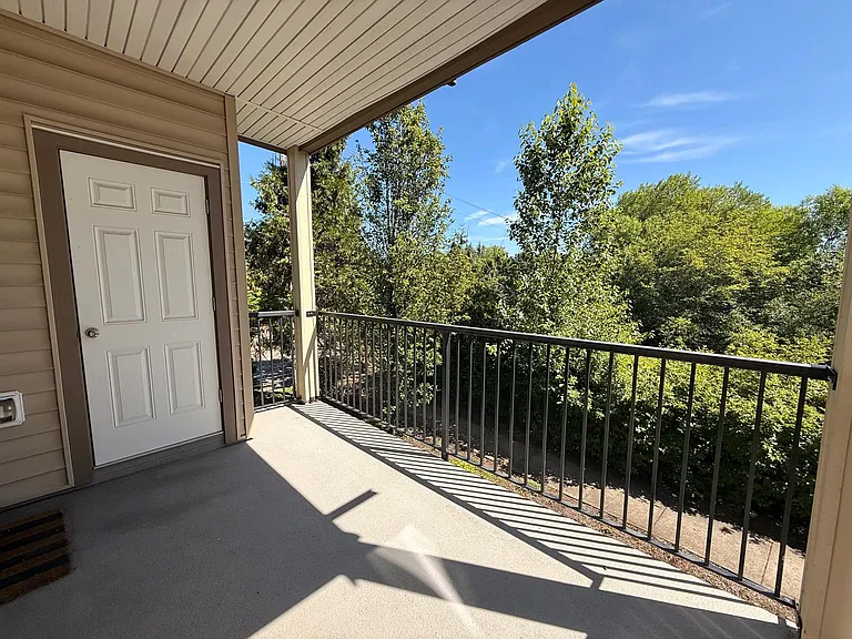 10834 NE Holly St #202 — Photo 20