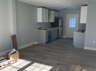 125 Franklin St #3, Bristol, RI 02809