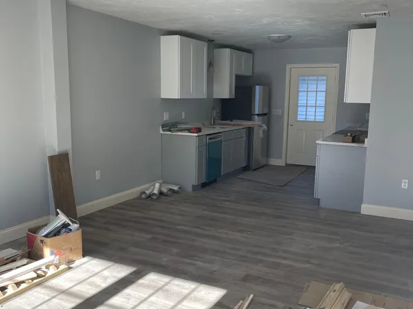 125 Franklin St #3, Bristol, RI 02809