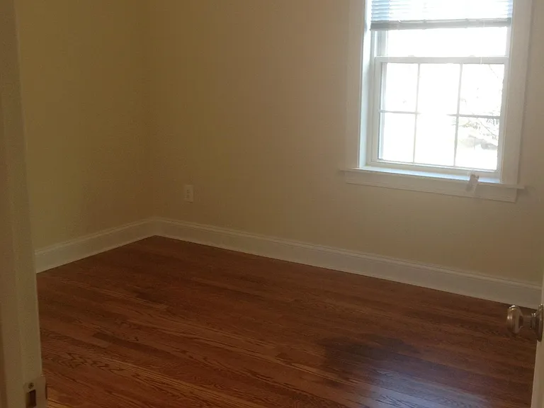 404 S Veitch St — Photo 18