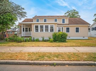 310 Rhode Island Ave, Somers Point, NJ 08244