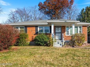 3511 Pinecroft Dr, Louisville, KY 40219