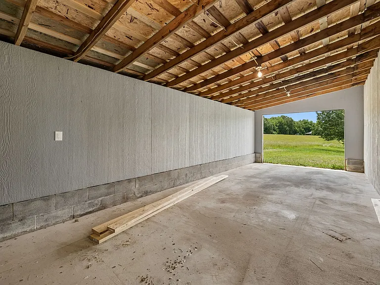 1305 Highway 48 S — Photo 59