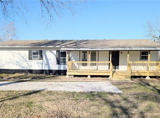 7226 Estes Rd, Harrison, AR 72601