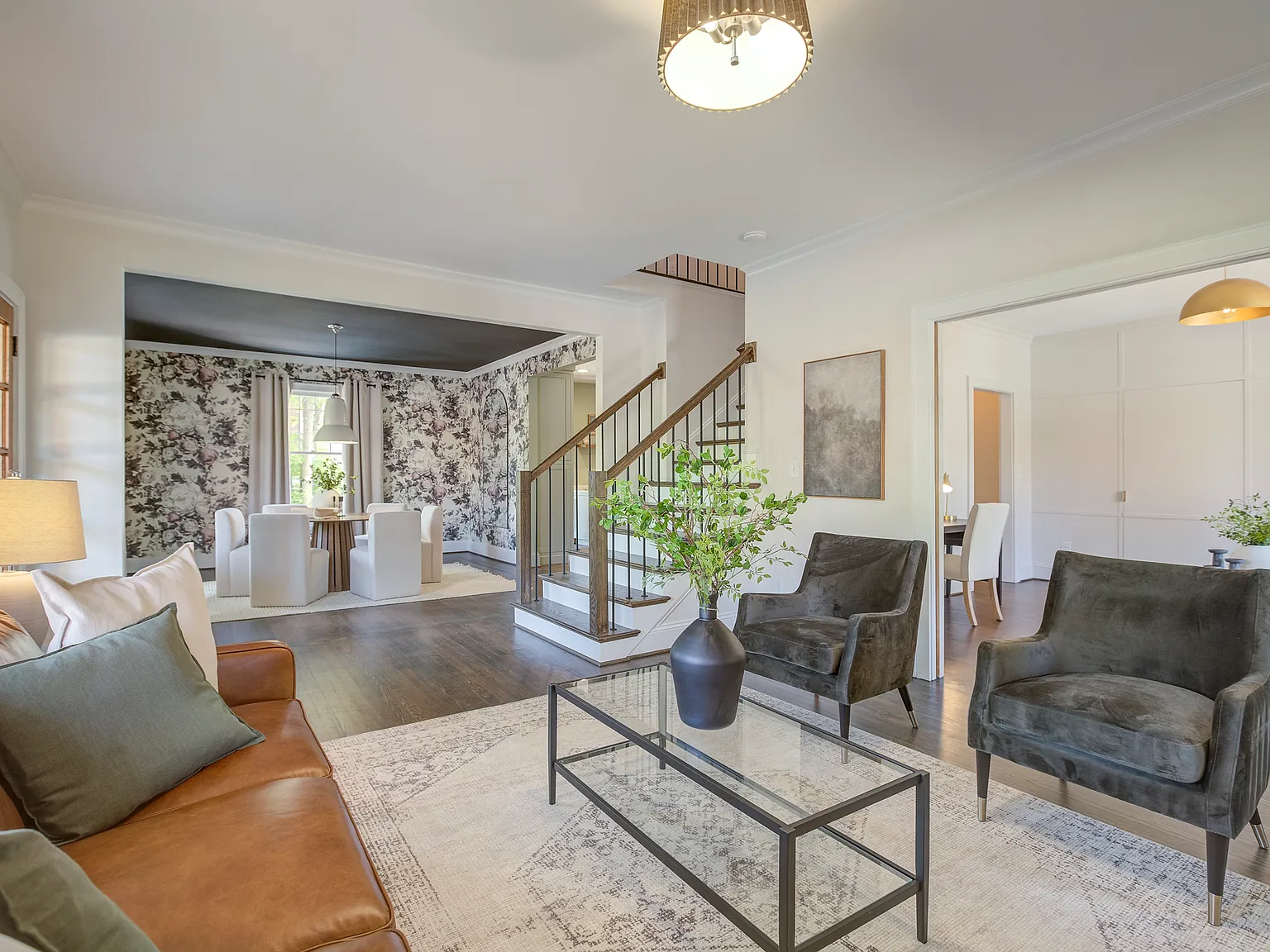 429 West Park Avenue - Main House — Photo 2