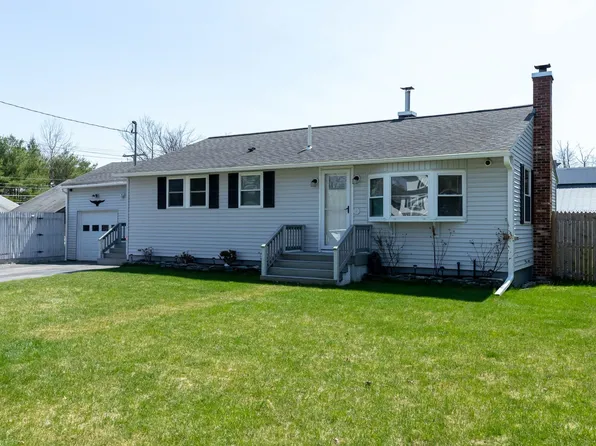 25 Hoyt Street, Merrimack, NH 03054