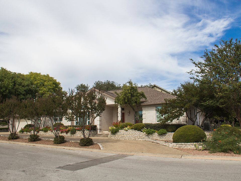 2nd image of 1846 County Highway 42
