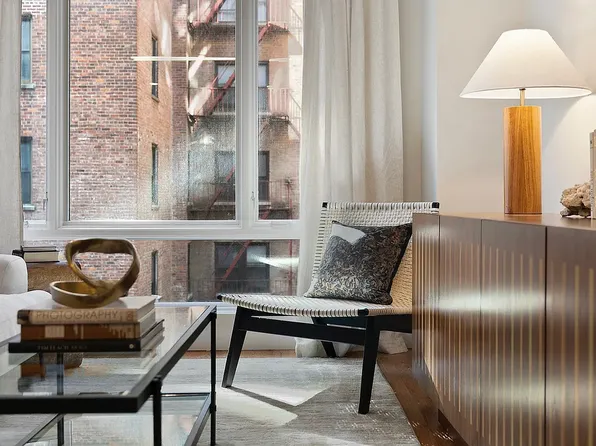 50 Clarkson Avenue image 19 of 23