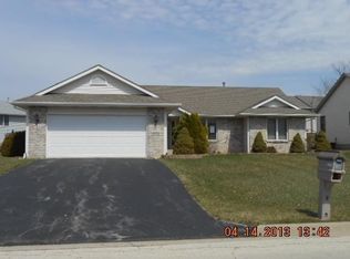 6094 Nimtz Rd, Loves Park, IL 61111