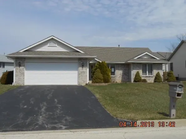 6094 Nimtz Rd, Loves Park, IL 61111